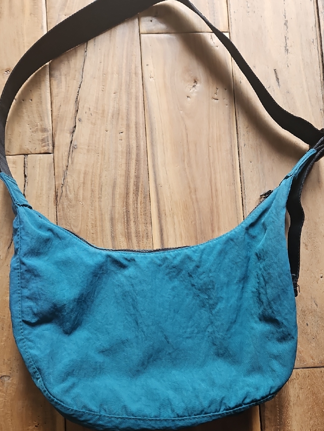 Htf Baggu Malachite Medium Crescent